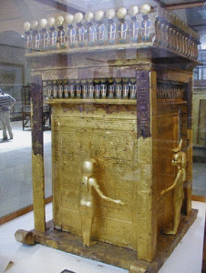 Esc, XIV, DIN XVIII, Cofre con vasos canopos, Tumba de Tutankhamn, M. Egipcio, El Cairo, 1334-1325