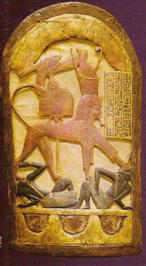 Esc, XIV, DIN XVIII, Escudo de  Tutankhamn en forma de esfinge, M. Egipcio, El Cairo, 1334-1255