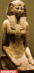 Esc, XV, DIN XVIII, Hatshepsut, sedente, 1473-1458