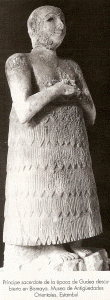 Esc, XXII, Prncipe-sacerdote, Epoca de Gudea, M. de Antiguedades, Estambul, Turqua, 2100
