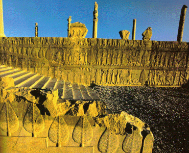 Arq, VI-V, Apadana de Perspolis, escalinata, 485